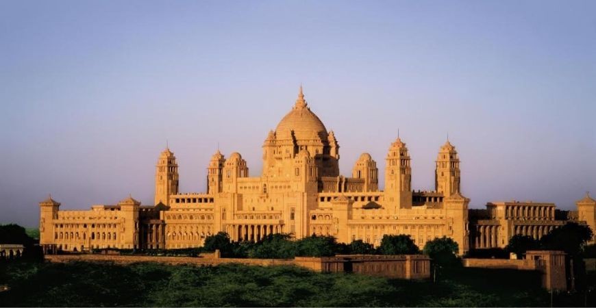 /content/dam/sterlingholidays/activities/amargarh-jodhpur/umaid-bhawan-palace-activity.jpg