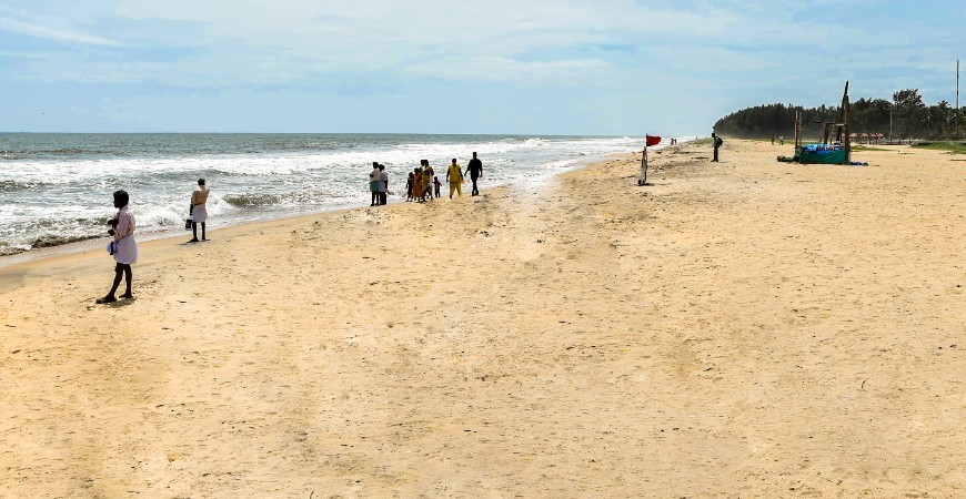 Chavakkad Beach: Pristine beach and privacy? Yes, please!