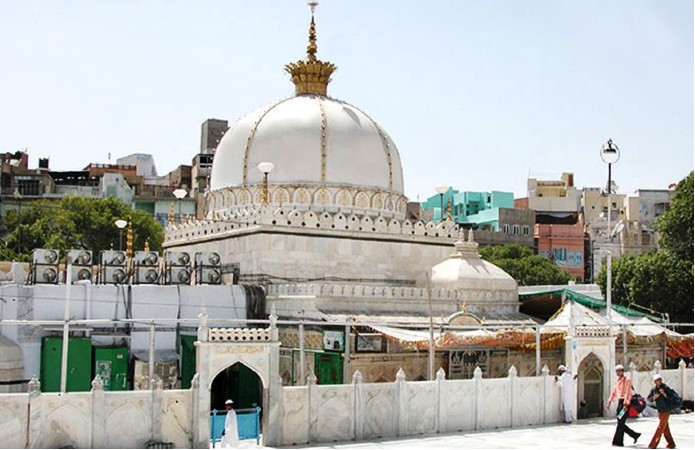 Ajmer Sharif Dargah: Welcoming every wailing prayer at the Dargah