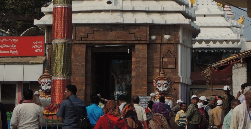 /content/dam/sterlingholidays/activities/puri/mustsee/bannerimage/puri-sakshi-gopal-temple.jpg