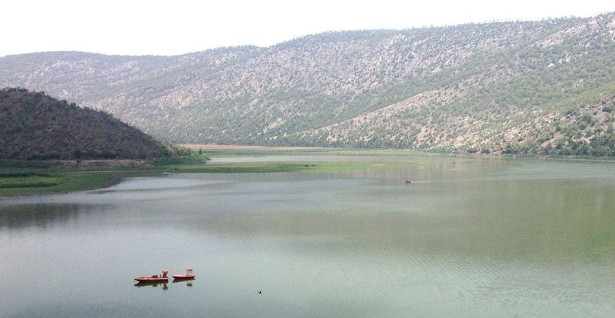 /content/dam/sterlingholidays/activities/sariska/mustdo/bannerimage/sariska-boating-at-siliserh.jpg