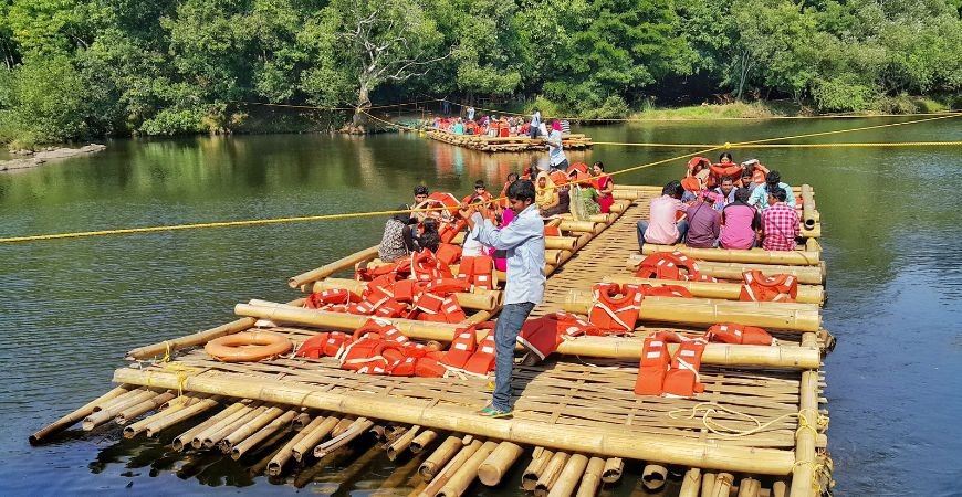 /content/dam/sterlingholidays/activities/vythiri/sterling-vythiri-wayanad-kuruva-island.jpg