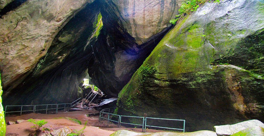 Edakkal Caves: Explore the Settlements from the Neolithic Age