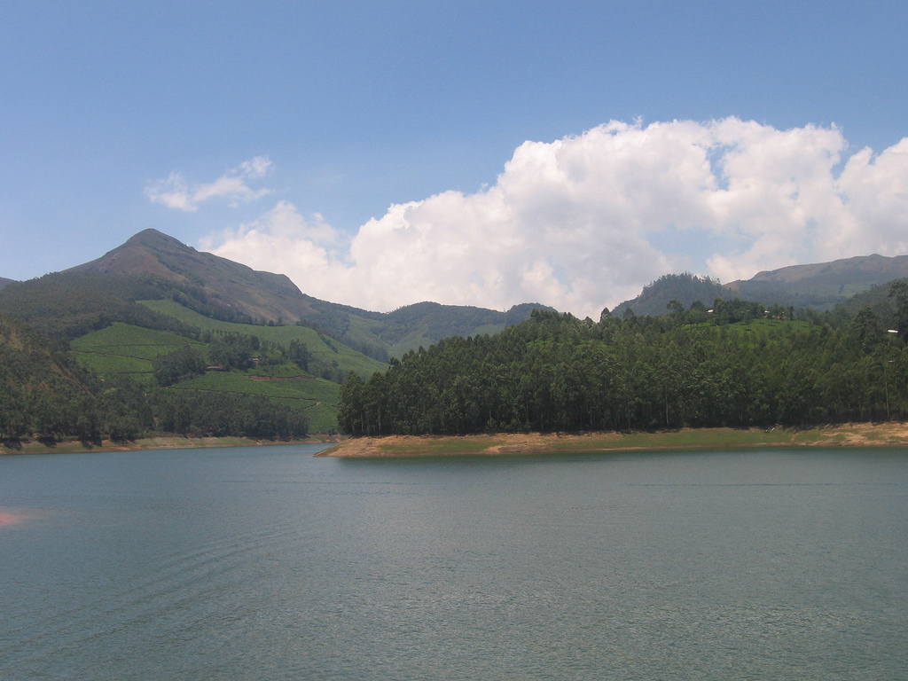 munnar lake zone