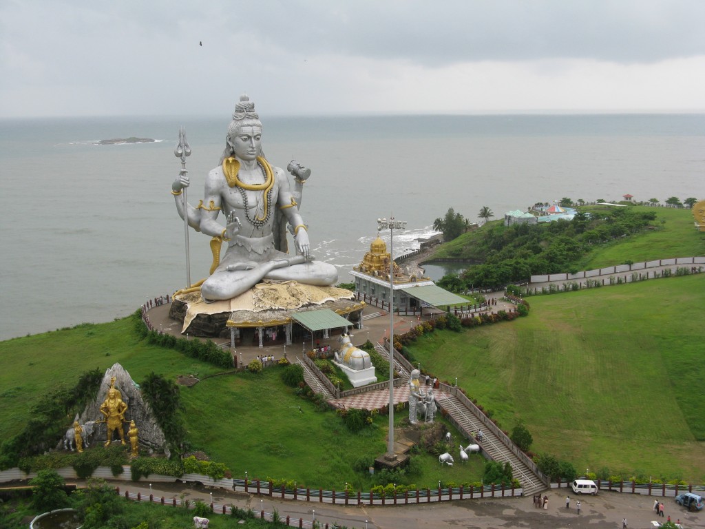 murudeshwara shiva temple in karnataka