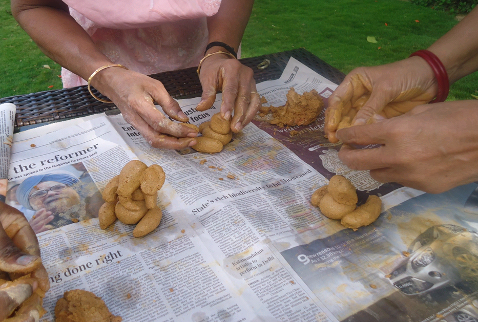 Eco art tutorial-How to make Ganesha Idol from Clay