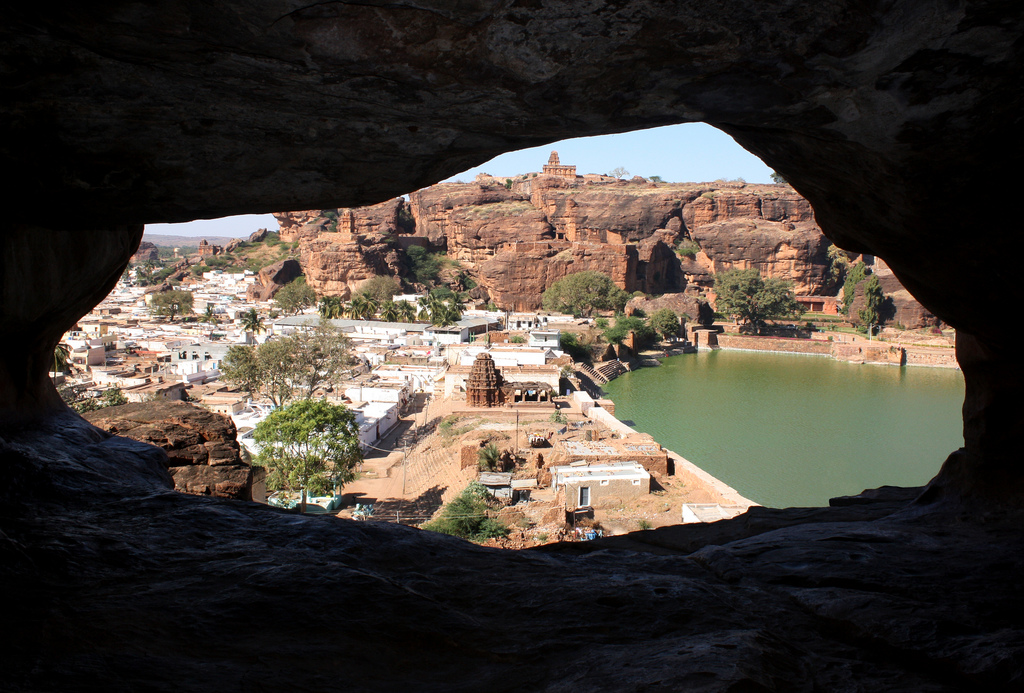 badami cave temples in karnataka- Five Caves badami cave temples in karnataka- Five Caves