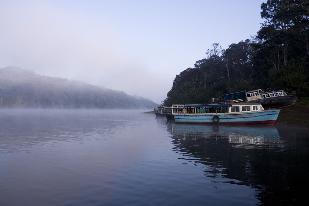 periyar lake boat ride Thekkady kerala Image
