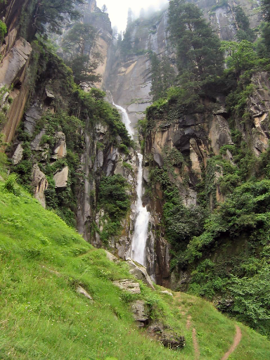 Manali Jogani Falls