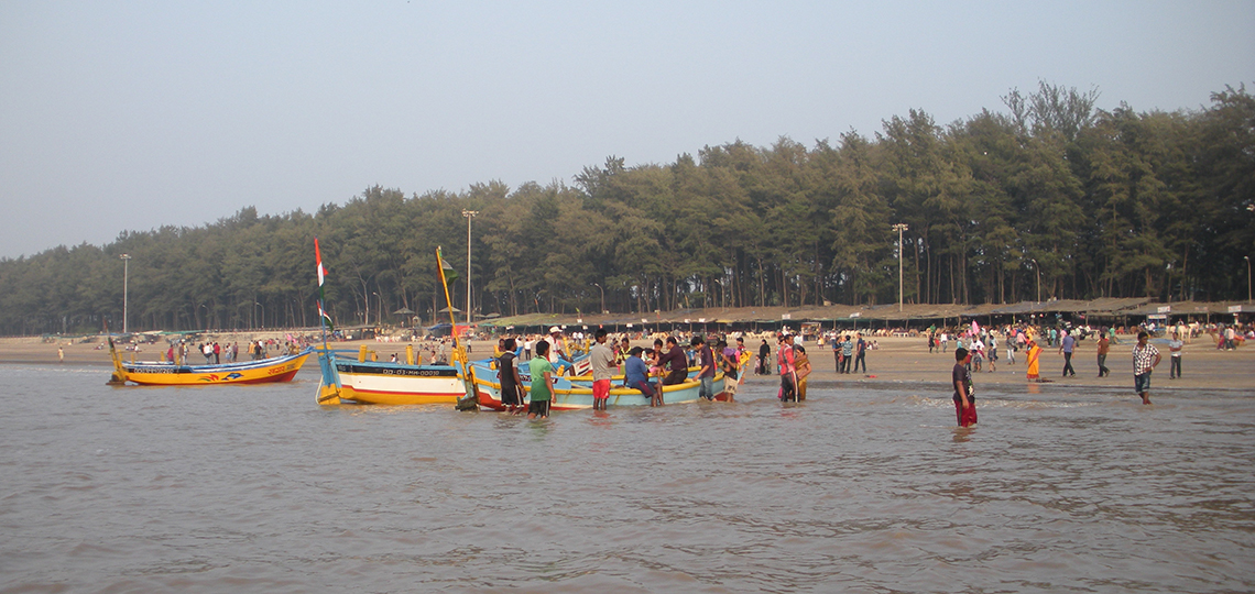 Daman Jampore Beach in Daman