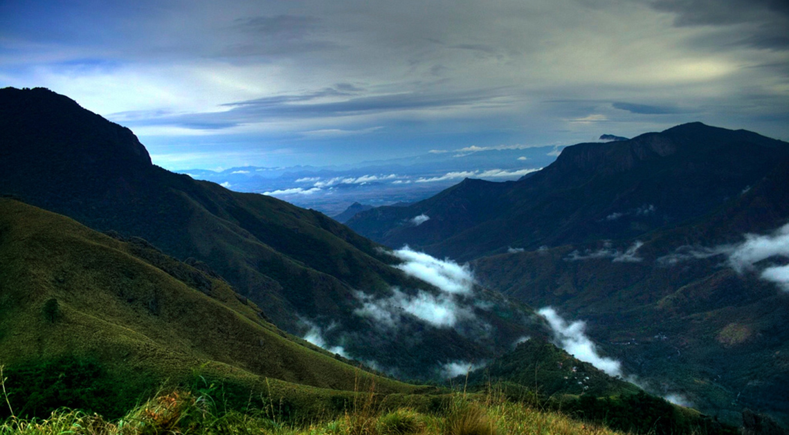 Image Name - Top Point Peak Munnar in Monsoon