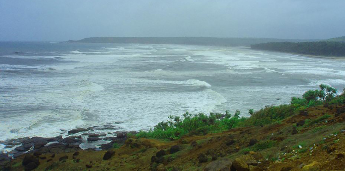 Image Name - ganpatipule beach images