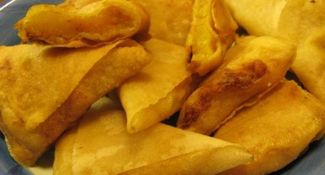 Jaggery Samosa - Restaurant Recipe