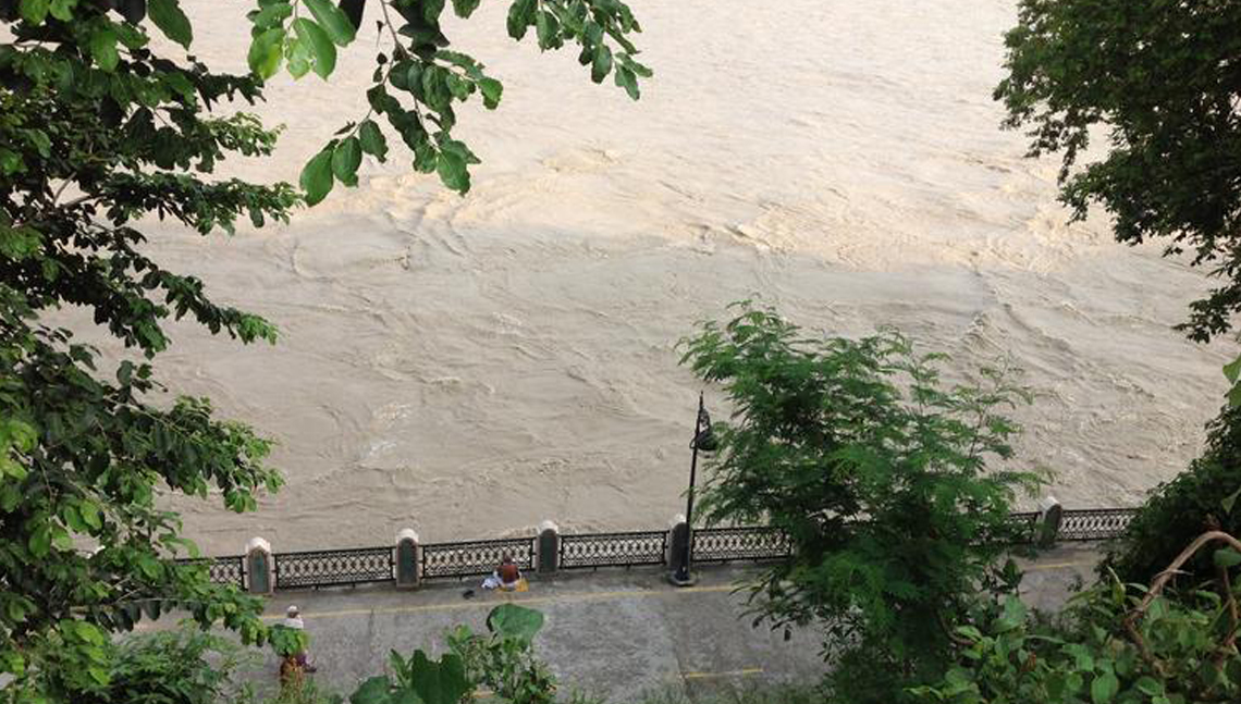 Meditating by the banks of the Ganga in Rishikesh