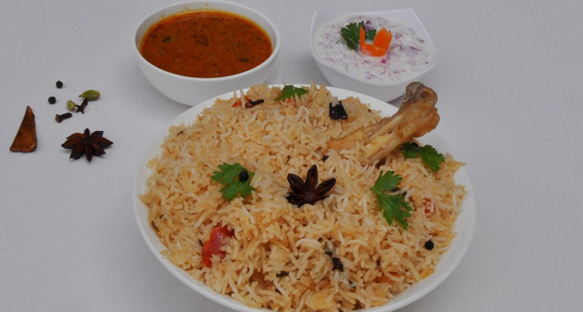 Yelagiri Malli Milagu Chicken Pulao