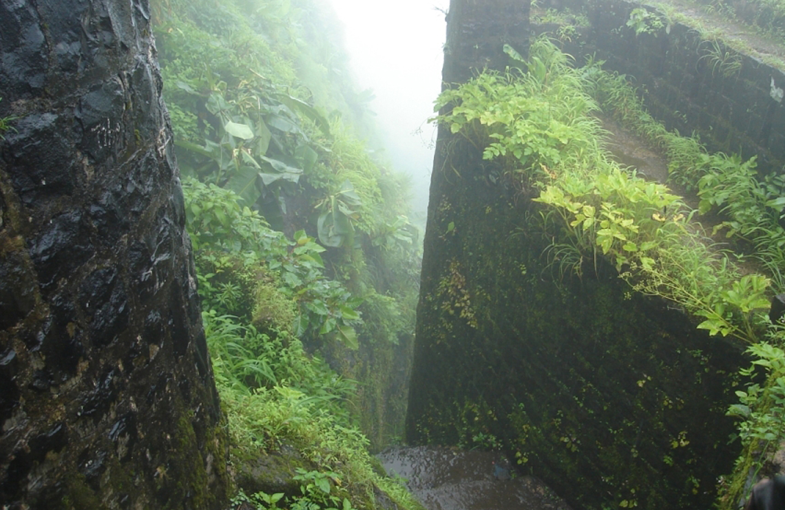 tikona fort lonavala images