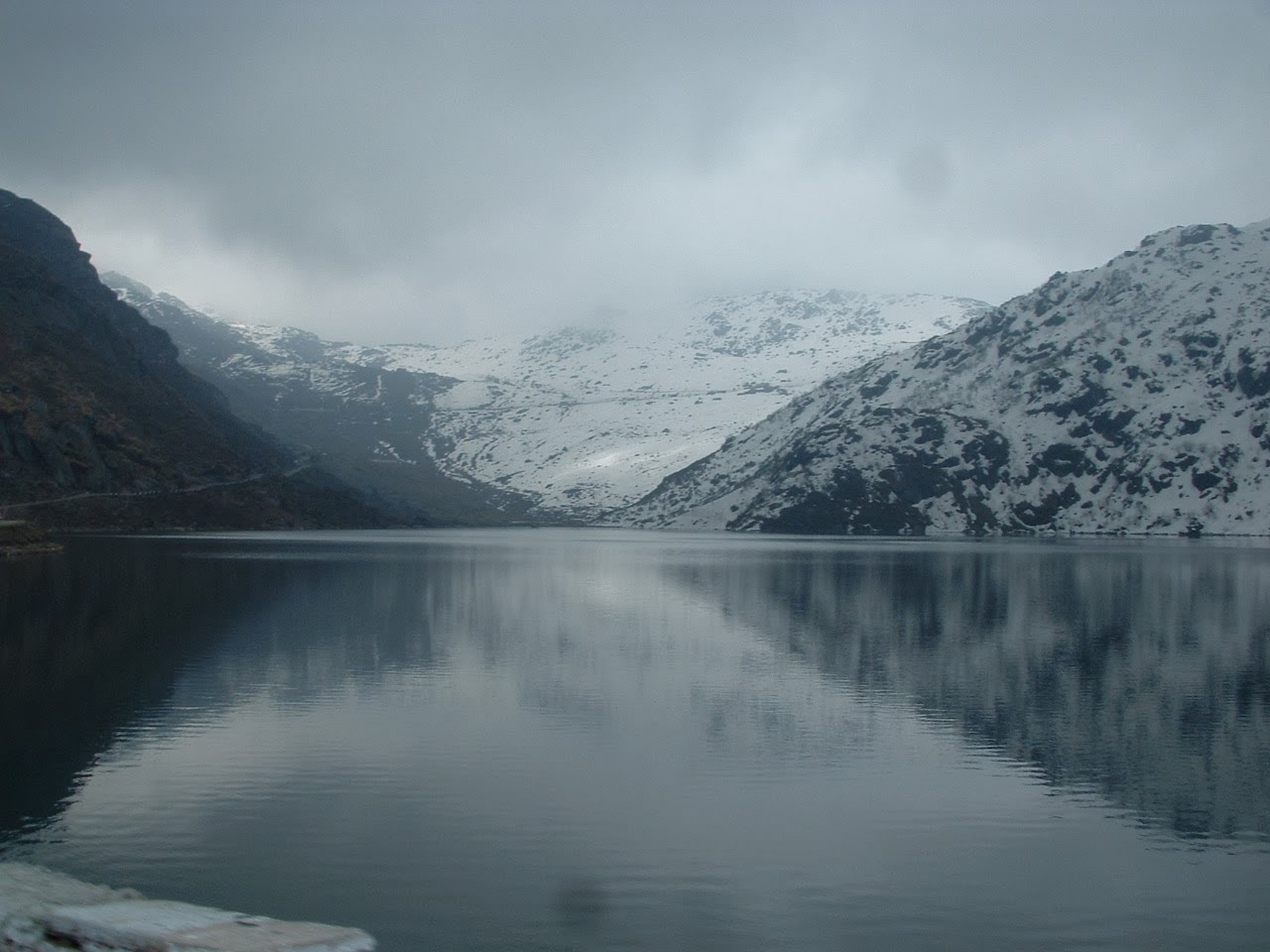 tsomgo-changu-lake-and-nathula-pass-sikkim-gangtok-Images