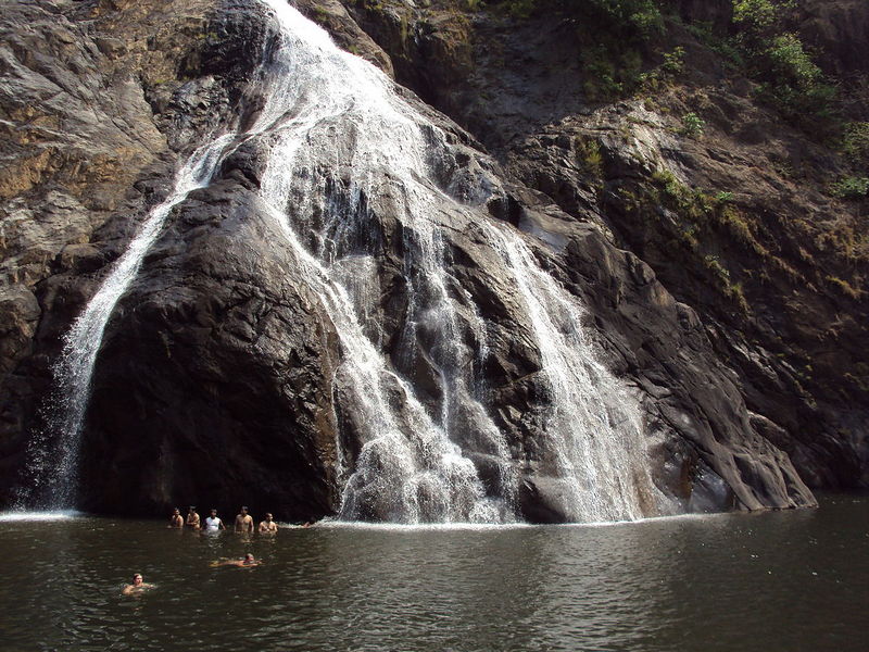 dudhsagar waterfalls