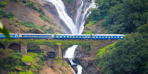 Mandovi Express