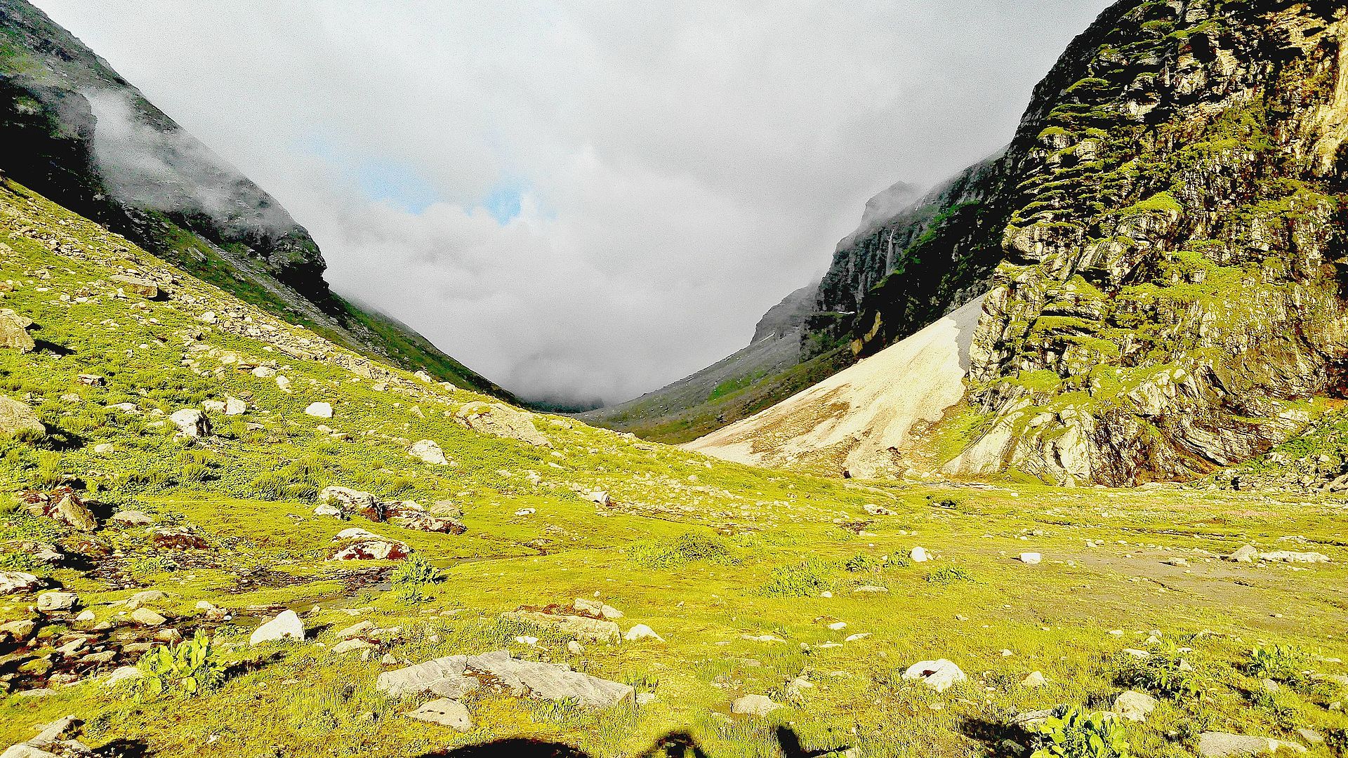 Hampta Pass Trek