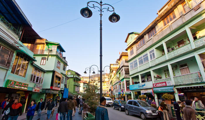 The mall road darjeeling