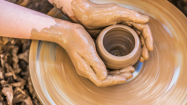 POTTERY MAKING