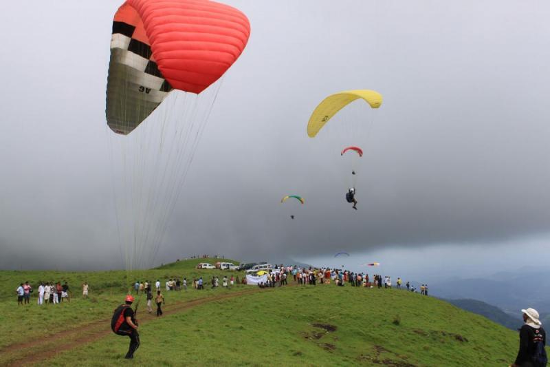 International Paragliding Festival