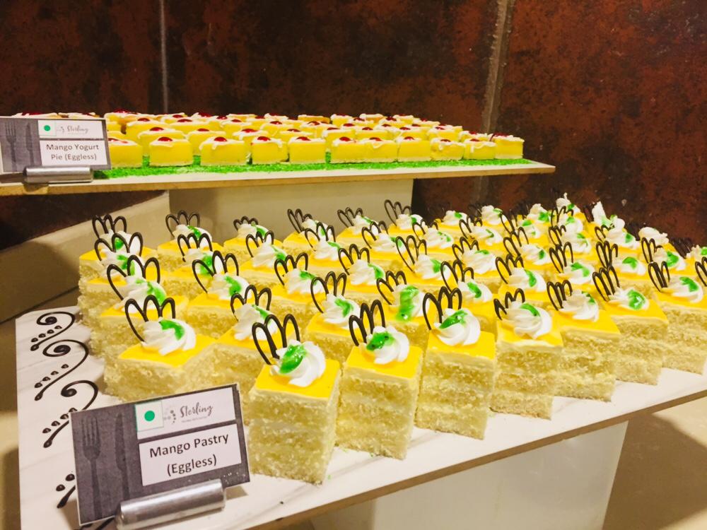 mango cakes at sterling kufri