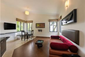 2 Bed Room Family Suite With Valley View Image