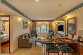 2 Bed Room Family Suite With Balcony Image