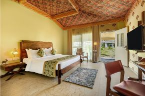 Safari Tent with Sit Out Image