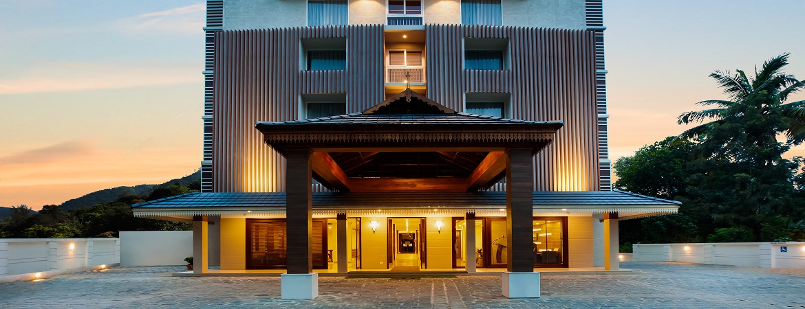 Best Luxury Jungle Resorts Hotels Thekkady Book Online Sterling