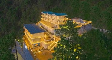 Sterling Valley of Pine, Lansdowne