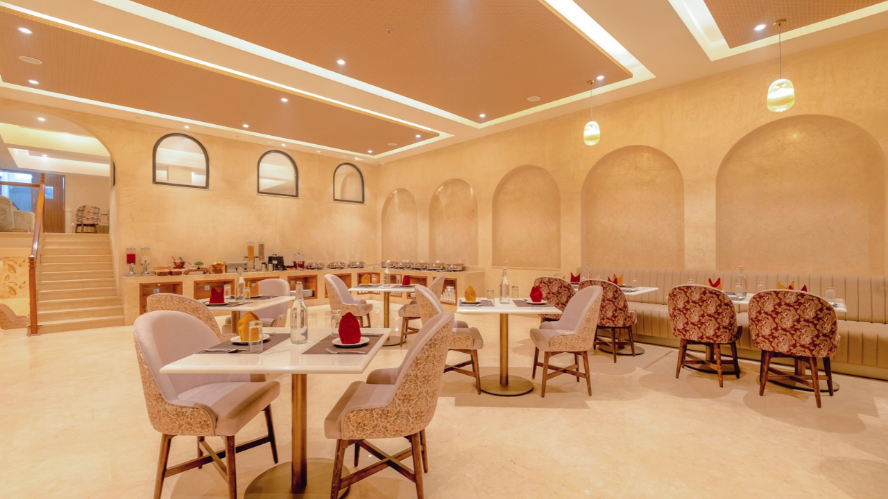 The Saryu Café 